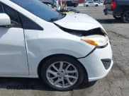 ✅ 2012 Mazda 5 Touring • VIN: JM1CW2CL2C0125776 • Lot: 42496258. Wystawiony na IAAI z przebiegiem 130 522 mil. Bezpłatny archiwum sprzedaży aukcyjnych z USA i szczegółowy raport historii pojazdu na DreamBid. Zdjęcie 14.