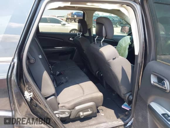 2018 Dodge Journey SE с VIN 3C4PDCAB8JT496058, выставлен на аукционе IAAI как лот 43088149 с пробегом 123 486 миль миль и . История ставок и продаж доступна на DreamBid. Изображение 8.