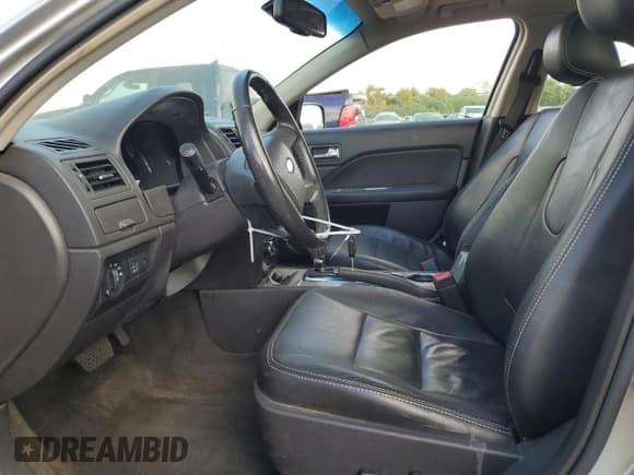✅ 2012 Ford Fusion SEL • VIN: 3FAHP0JA6CR168984 • Lot: 85697055. Listed on Copart with 116,856 mi. Free auction sales archive from the USA and detailed vehicle history report at DreamBid. Image 7.