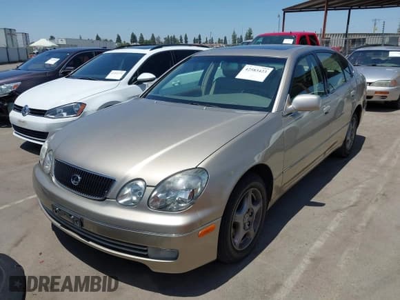 ✅ 1998 Lexus GS 300 • VIN: JT8BD68S0W0036106 • Lot: 42583423. Wystawiony na IAAI z przebiegiem 253 477 mil. Bezpłatny archiwum sprzedaży aukcyjnych z USA i szczegółowy raport historii pojazdu na DreamBid. Zdjęcie 2.