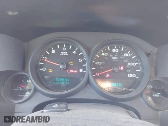 2012 Chevrolet Silverado 1500 Work Truck z VIN 1GCRCPEX8CZ279176, wystawiony jako IAAI lot #41385711 z przebiegiem 108 103 mil mil oraz . Historia ofert i sprzedaży dostępna na DreamBid. Obrazek 15.