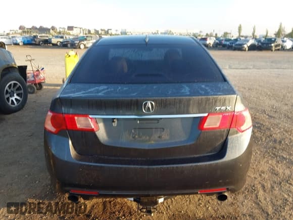 ✅ 2013 Acura TSX • VIN: JH4CU2F42DC011351 • Lot: 43352587. Wystawiony na IAAI z przebiegiem 98 943 mil. Bezpłatny archiwum sprzedaży aukcyjnych z USA i szczegółowy raport historii pojazdu na DreamBid. Zdjęcie 16.