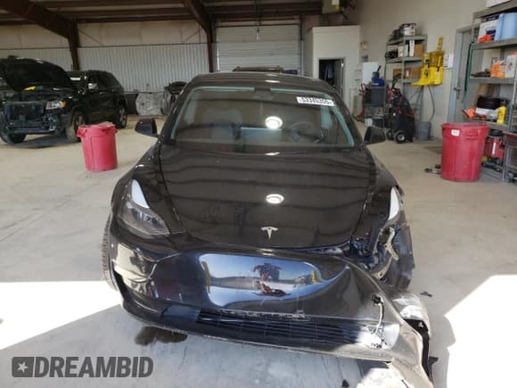 ✅ 2023 Tesla Model 3 • VIN: 5YJ3E1EA8PF446835 • Lot: 53345355. Wystawiony na Copart z przebiegiem 57 372 mil. Bezpłatny archiwum sprzedaży aukcyjnych z USA i szczegółowy raport historii pojazdu na DreamBid. Zdjęcie 5.