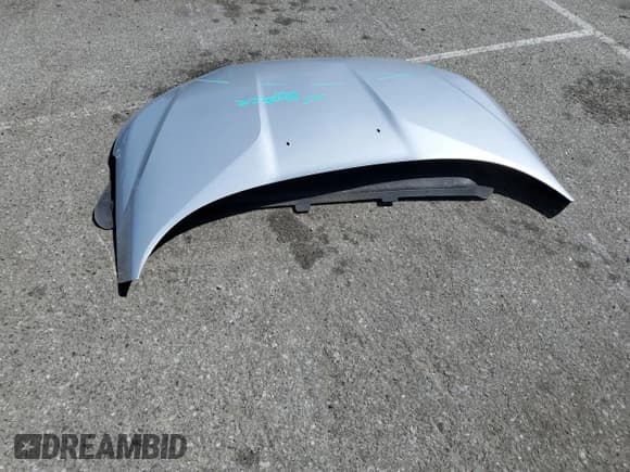 ✅ 2018 Chevrolet Volt LT • VIN: 1G1RC6S58JU147552 • Lot: 61141434. Wystawiony na Copart z przebiegiem 66 089 mil. Bezpłatny archiwum sprzedaży aukcyjnych z USA i szczegółowy raport historii pojazdu na DreamBid. Zdjęcie 12.