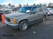 ✅ 1999 GMC Yukon • VIN: 1GKEK13R8XJ804104 • Лот: 41359701. Опубликован ранее на IAAI с пробегом 296 522 миль. Бесплатный доступ к архиву аукционных продаж из США и подробный отчёт об истории автомобиля на DreamBid. Изображение 17.