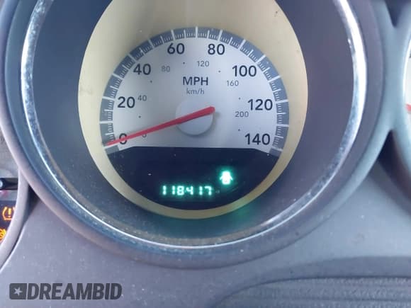 ✅ 2009 Dodge Challenger SE • VIN: 2B3LJ44V39H621072 • Lot: 41030512. Wystawiony na IAAI z przebiegiem 118 417 mil. Bezpłatny archiwum sprzedaży aukcyjnych z USA i szczegółowy raport historii pojazdu na DreamBid. Zdjęcie 15.