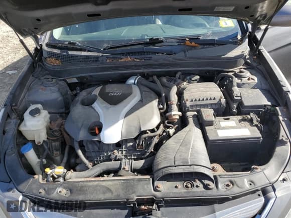 ✅ 2012 Hyundai Sonata Limited • VIN: 5NPEC4AB1CH414268 • Lot: 75831364. Listed on Copart with 305,336 mi. Free auction sales archive from the USA and detailed vehicle history report at DreamBid. Image 11.