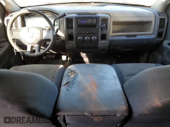 ✅ 2009 Dodge 1500 SLT • VIN: 1D3HB18P09S793216 • Lot: 48635255. Wystawiony na Copart z przebiegiem 202 182 mil. Bezpłatny archiwum sprzedaży aukcyjnych z USA i szczegółowy raport historii pojazdu na DreamBid. Zdjęcie 8.