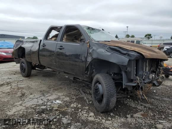 2008 Chevrolet Silverado 3500HD SRW LTZ с VIN 1GCHK33668F205829, выставлен на аукционе Copart как лот 64776855 с пробегом Не указан миль и Списание • Salvage title. История ставок и продаж доступна на DreamBid. Изображение 4.