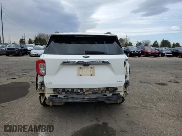✅ 2021 Ford Explorer XLT • VIN: 1FMSK8DH4MGA53536 • Lot: 51454085. Wystawiony na Copart z przebiegiem 64 733 mil. Bezpłatny archiwum sprzedaży aukcyjnych z USA i szczegółowy raport historii pojazdu na DreamBid. Zdjęcie 6.