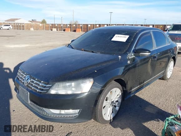 ✅ 2013 Volkswagen Passat SE • VIN: 1VWBN7A39DC059089 • Lot: 43841100. Listed on IAAI with 148,551 mi. Free auction sales archive from the USA and detailed vehicle history report at DreamBid. Image 2.