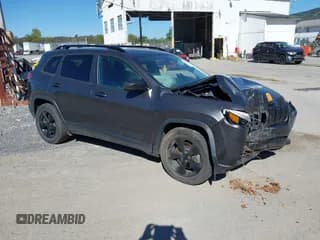 ✅ 2019 Jeep Cherokee Latitude Plus • VIN: 1C4PJMLX0KD413415 • Лот: 43340631. Опубликован ранее на IAAI с пробегом 62 804 миль. Бесплатный доступ к архиву аукционных продаж из США и подробный отчёт об истории автомобиля на DreamBid. Изображение 1.