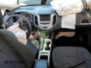 ✅ 2018 Chevrolet Cruze LS • VIN: 1G1BC5SM5J7171101 • Lot: 40264313. Listed on Copart with 32,868 mi. Free auction sales archive from the USA and detailed vehicle history report at DreamBid. Image 8.