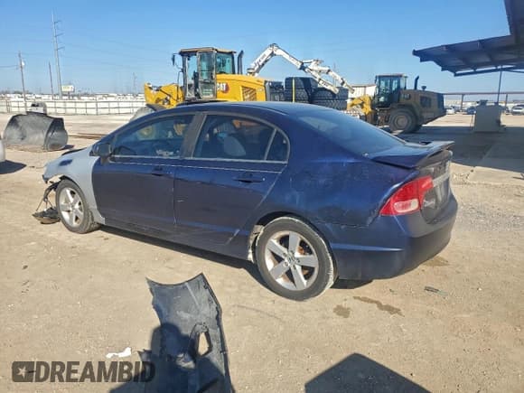 ✅ 2010 Honda Civic EX • VIN: 19XFA1F87AE055600 • Лот: 95287065. Опубликован ранее на Copart с пробегом 178 678 миль. Бесплатный доступ к архиву аукционных продаж из США и подробный отчёт об истории автомобиля на DreamBid. Изображение 2.