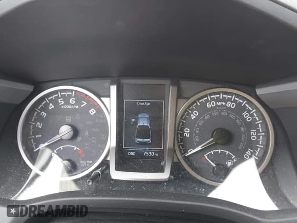 ✅ 2023 Toyota Tacoma SR5 • VIN: 3TMAZ5CN6PM205344 • Lot: 42877865. Listed on IAAI with 7,530 mi. Free auction sales archive from the USA and detailed vehicle history report at DreamBid. Image 7.