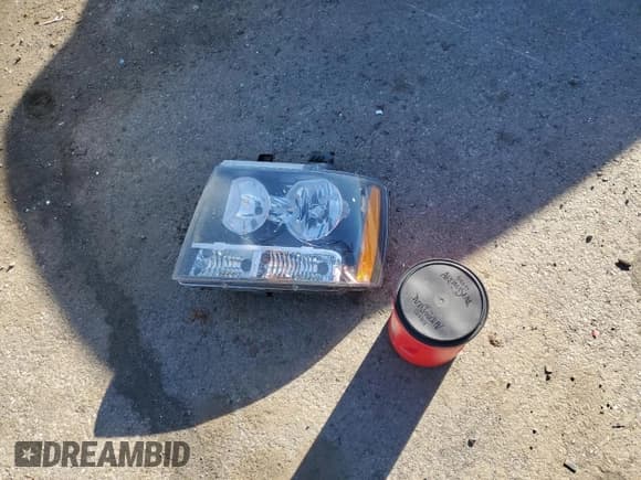 ✅ 2013 Chevrolet Suburban LT • VIN: 1GNSKJE78DR282704 • Lot: 81809584. Wystawiony na Copart z przebiegiem Nie podano. Bezpłatny archiwum sprzedaży aukcyjnych z USA i szczegółowy raport historii pojazdu na DreamBid. Zdjęcie 13.