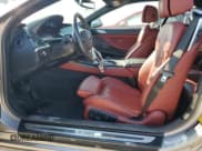 ✅ 2016 BMW 6 Series 650i xDrive • VIN: WBA6F7C58GD930527 • Лот: 75090894. Опубликован ранее на Copart с пробегом 25 200 миль. Бесплатный доступ к архиву аукционных продаж из США и подробный отчёт об истории автомобиля на DreamBid. Изображение 7.