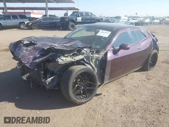 ✅ 2020 Dodge Challenger R/T Scat Pack • VIN: 2C3CDZFJ7LH210606 • Lot: 42463921. Wystawiony na IAAI z przebiegiem 42 966 mil. Bezpłatny archiwum sprzedaży aukcyjnych z USA i szczegółowy raport historii pojazdu na DreamBid. Zdjęcie 17.