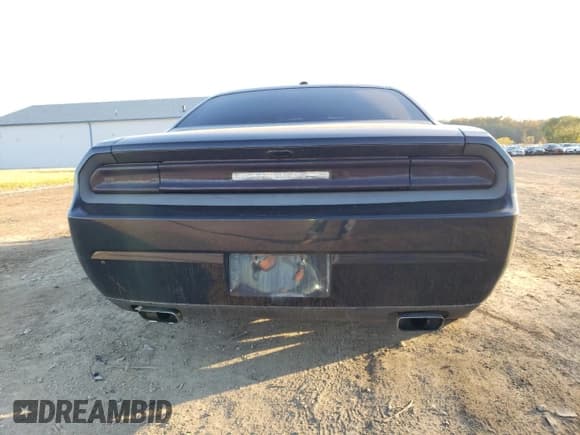 ✅ 2012 Dodge Challenger SXT • VIN: 2C3CDYAG4CH106595 • Лот: 90971245. Опубликован ранее на Copart с пробегом 97 778 миль. Бесплатный доступ к архиву аукционных продаж из США и подробный отчёт об истории автомобиля на DreamBid. Изображение 6.