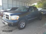 ✅ 2006 Dodge 1500 Laramie • VIN: 1D7HU18266S605176 • Лот: 73225944. Опубликован ранее на Copart с пробегом 359 026 миль. Бесплатный доступ к архиву аукционных продаж из США и подробный отчёт об истории автомобиля на DreamBid. Изображение 1.