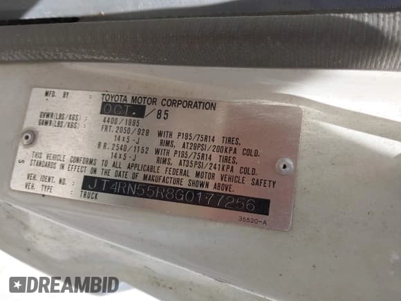 ✅ 1986 Toyota Pickup • VIN: JT4RN55R8G0177256 • Лот: 42560540. Опубликован ранее на IAAI с пробегом 304 700 миль. Бесплатный доступ к архиву аукционных продаж из США и подробный отчёт об истории автомобиля на DreamBid. Изображение 9.