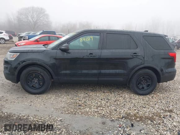 ✅ 2017 Ford Police Interceptor Utility • VIN: 1FM5K8AR9HGA44508 • Лот: 43789289. Опубликован ранее на IAAI с пробегом 104 681 миль. Бесплатный доступ к архиву аукционных продаж из США и подробный отчёт об истории автомобиля на DreamBid. Изображение 14.