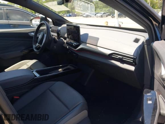 ✅ 2023 Volkswagen ID.4 Pro S • VIN: 1V2WNPE83PC025727 • Lot: 43012133. Wystawiony na IAAI z przebiegiem 28 057 mil. Bezpłatny archiwum sprzedaży aukcyjnych z USA i szczegółowy raport historii pojazdu na DreamBid. Zdjęcie 5.