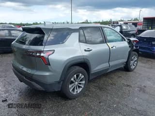 ✅ 2025 Chevrolet Equinox FWD LT • VIN: 3GNAXHEG2SL177439 • Lot: 42992569. Wystawiony na IAAI z przebiegiem 9 406 mil. Bezpłatny archiwum sprzedaży aukcyjnych z USA i szczegółowy raport historii pojazdu na DreamBid. Zdjęcie 4.