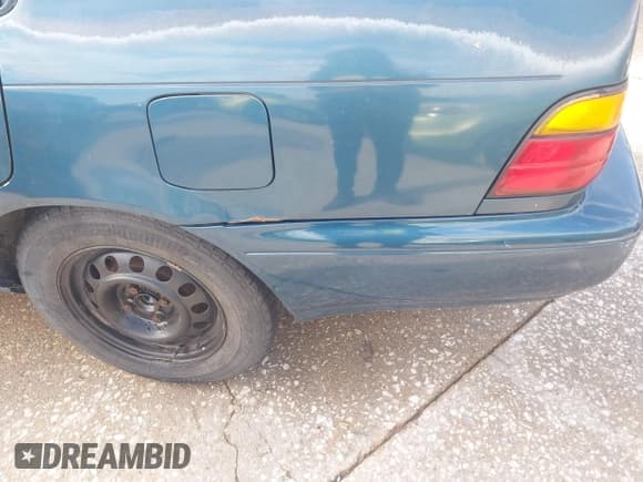 ✅ 1993 Toyota Corolla DLX • VIN: 1NXAE09E8PZ090484 • Lot: 43775718. Listed on IAAI with 256,263 mi. Free auction sales archive from the USA and detailed vehicle history report at DreamBid. Image 6.