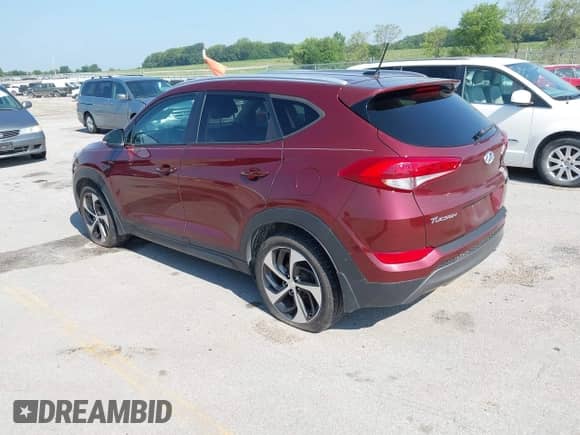 2016 Hyundai Tucson Sport with VIN KM8J3CA24GU084397, listed as a IAAI auction lot 42701460 with 105,474 mi miles and . Bid and sale history available at DreamBid. Image 3.