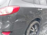 ✅ 2010 Hyundai Santa Fe GLS • VIN: 5NMSG3ABXAH340117 • Лот: 43827603. Опубликован ранее на IAAI с пробегом 193 766 миль. Бесплатный доступ к архиву аукционных продаж из США и подробный отчёт об истории автомобиля на DreamBid. Изображение 6.