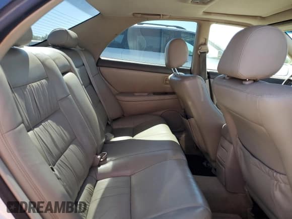 ✅ 2001 Lexus ES 300 • VIN: JT8BF28G210322000 • Lot: 60642044. Listed on Copart with 202,441 mi. Free auction sales archive from the USA and detailed vehicle history report at DreamBid. Image 10.