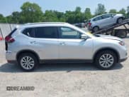 ✅ 2020 Nissan Rogue S • VIN: KNMAT2MV3LP542007 • Лот: 42491373. Опубликован ранее на IAAI с пробегом 97 119 миль. Бесплатный доступ к архиву аукционных продаж из США и подробный отчёт об истории автомобиля на DreamBid. Изображение 13.