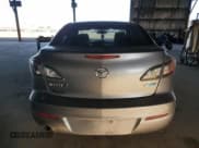 ✅ 2013 Mazda 3 i Touring • VIN: JM1BL1V76D1708412 • Лот: 90098485. Опубликован ранее на Copart с пробегом 214 308 миль. Бесплатный доступ к архиву аукционных продаж из США и подробный отчёт об истории автомобиля на DreamBid. Изображение 6.