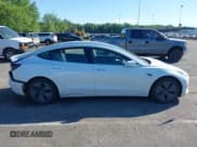 ✅ 2018 Tesla Model 3 Long Range Battery • VIN: 5YJ3E1EB7JF108455 • Lot: 42295925. Wystawiony na IAAI z przebiegiem 81 319 mil. Bezpłatny archiwum sprzedaży aukcyjnych z USA i szczegółowy raport historii pojazdu na DreamBid. Zdjęcie 12.