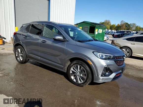 ✅ 2020 Buick Encore GX Essence • VIN: KL4MMGSL6LB105618 • Lot: 86100965. Wystawiony na Copart z przebiegiem 85 790 mil. Bezpłatny archiwum sprzedaży aukcyjnych z USA i szczegółowy raport historii pojazdu na DreamBid. Zdjęcie 4.