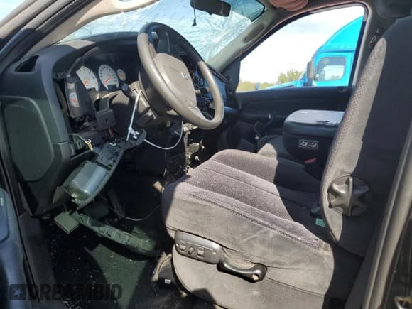 ✅ 2005 Dodge 1500 SLT • VIN: 1D7HU18N35S289082 • Лот: 73834724. Опубликован ранее на Copart с пробегом 201 523 миль. Бесплатный доступ к архиву аукционных продаж из США и подробный отчёт об истории автомобиля на DreamBid. Изображение 7.