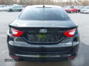 ✅ 2016 Ford Fusion SE • VIN: 3FA6P0H93GR289495 • Lot: 43692519. Wystawiony na IAAI z przebiegiem 61 153 mil. Bezpłatny archiwum sprzedaży aukcyjnych z USA i szczegółowy raport historii pojazdu na DreamBid. Zdjęcie 17.
