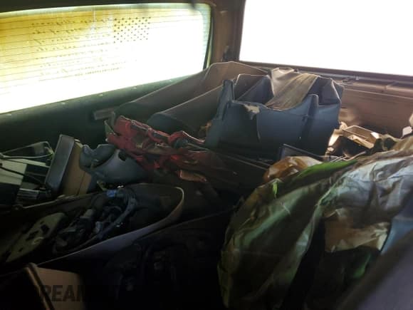 ✅ 1994 Ford Bronco Eddie Bauer • VIN: 1FMEU15N2RLA60857 • Lot: 51991695. Listed on Copart with Not provided. Free auction sales archive from the USA and detailed vehicle history report at DreamBid. Image 10.