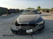 ✅ 2015 BMW 3 Series 328i xDrive • VIN: WBA3B5G5XFNS12922 • Lot: 80540815. Wystawiony na Copart z przebiegiem 143 802 mil. Bezpłatny archiwum sprzedaży aukcyjnych z USA i szczegółowy raport historii pojazdu na DreamBid. Zdjęcie 13.