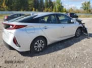 ✅ 2021 Toyota Prius XLE • VIN: JTDKAMFP8M3173660 • Lot: 82497595. Listed on Copart with 72,368 mi. Free auction sales archive from the USA and detailed vehicle history report at DreamBid. Image 3.