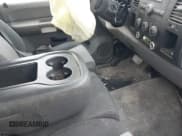 ✅ 2007 Chevrolet Silverado 1500 Work Truck • VIN: 1GCEC14C17E565233 • Лот: 42671178. Опубликован ранее на IAAI с пробегом 127 436 миль. Бесплатный доступ к архиву аукционных продаж из США и подробный отчёт об истории автомобиля на DreamBid. Изображение 5.