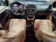 ✅ 2014 Dodge Grand Caravan SE • VIN: 2C4RDGBG1ER419261 • Lot: 92303605. Wystawiony na Copart z przebiegiem 77 779 mil. Bezpłatny archiwum sprzedaży aukcyjnych z USA i szczegółowy raport historii pojazdu na DreamBid. Zdjęcie 8.