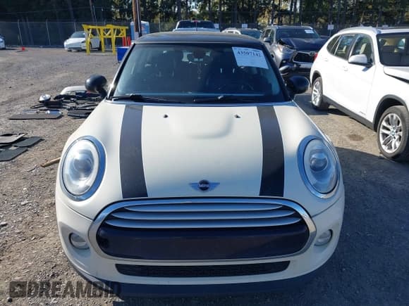 ✅ 2015 MINI Hardtop • VIN: WMWXM5C56FT942288 • Лот: 43507142. Опубликован ранее на IAAI с пробегом 128 051 миль. Бесплатный доступ к архиву аукционных продаж из США и подробный отчёт об истории автомобиля на DreamBid. Изображение 13.
