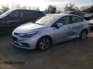 2018 Chevrolet Cruze LT с VIN 1G1BE5SM1J7189864, выставлен на аукционе Copart как лот 68383622 с пробегом 86 872 миль миль и . История ставок и продаж доступна на DreamBid. Изображение 1.