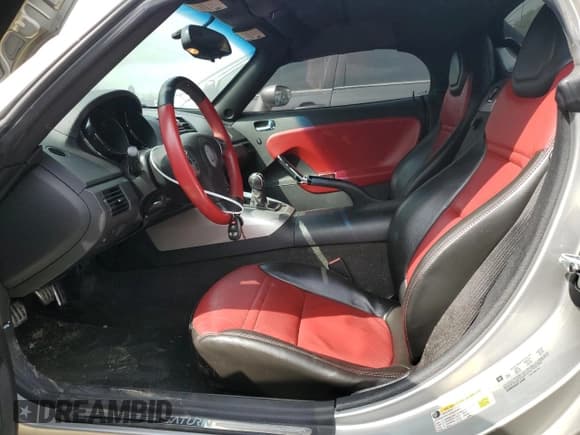 ✅ 2008 Saturn Sky • VIN: 1G8MB35B68Y123848 • Lot: 88894665. Wystawiony na Copart z przebiegiem 76 437 mil. Bezpłatny archiwum sprzedaży aukcyjnych z USA i szczegółowy raport historii pojazdu na DreamBid. Zdjęcie 7.