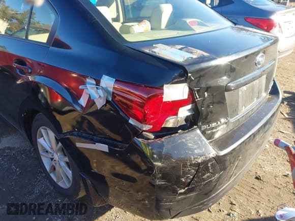 ✅ 2013 Subaru Impreza Premium • VIN: JF1GJAC65DH019013 • Лот: 43782335. Опубликован ранее на IAAI с пробегом 231 225 миль. Бесплатный доступ к архиву аукционных продаж из США и подробный отчёт об истории автомобиля на DreamBid. Изображение 6.