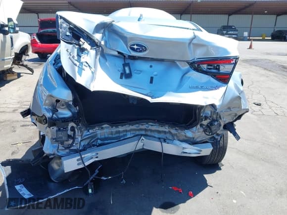 ✅ 2025 Subaru Legacy Limited • VIN: 4S3BWAN66S3003173 • Лот: 42923058. Опубликован ранее на IAAI с пробегом 2 784 миль. Бесплатный доступ к архиву аукционных продаж из США и подробный отчёт об истории автомобиля на DreamBid. Изображение 6.