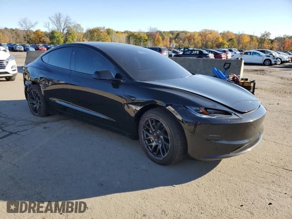 ✅ 2024 Tesla Model 3 • VIN: 5YJ3E1EA6RF771177 • Lot: 87237475. Wystawiony na Copart z przebiegiem 28 516 mil. Bezpłatny archiwum sprzedaży aukcyjnych z USA i szczegółowy raport historii pojazdu na DreamBid. Zdjęcie 4.
