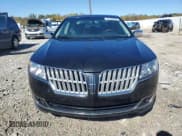 ✅ 2012 Lincoln MKZ • VIN: 3LNHL2GC9CR815464 • Лот: 87100085. Опубликован ранее на Copart с пробегом 140 355 миль. Бесплатный доступ к архиву аукционных продаж из США и подробный отчёт об истории автомобиля на DreamBid. Изображение 5.